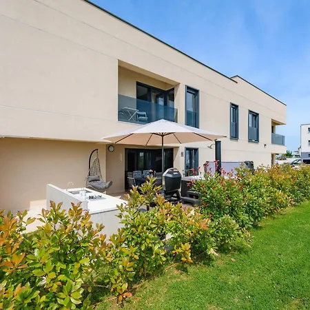 Luxury Brigitta With Whirlpool In Apartment *