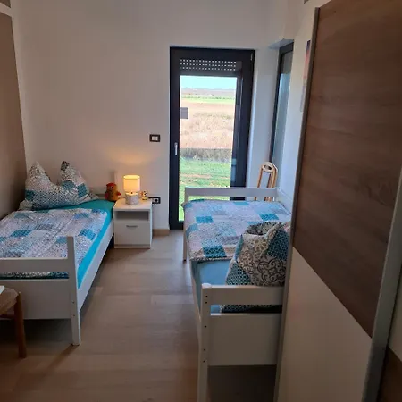 Luxury Brigitta With Whirlpool In Umag